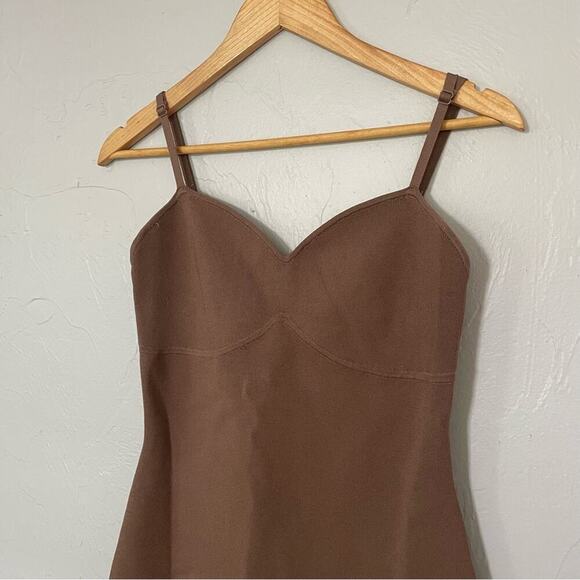 Aritzia Babaton Lariat Dress Size L Sold out Color Deep Taupe - Picture 4 of 6